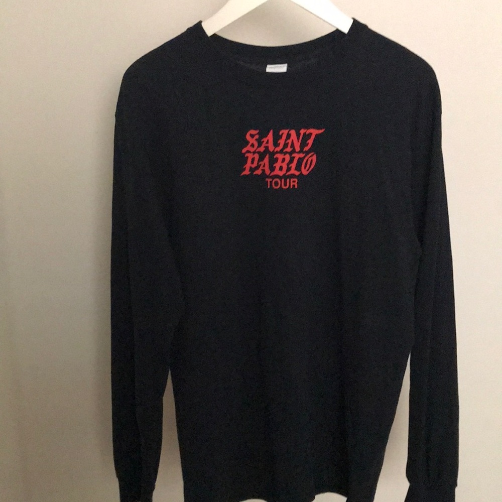 Saint Pablo Tour Shirt - Kanye West